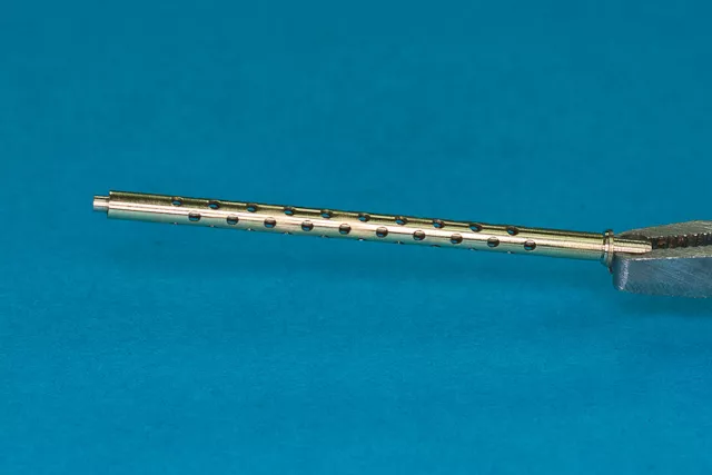 RB Modèle 32AB01 0,5 pouce M2 Browning version avion 2 pièces 1/32 – image 2