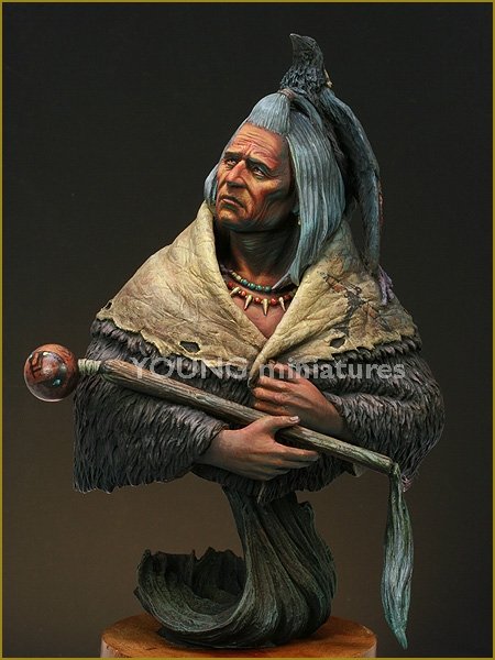 Young Miniatures YH1821 Blackfoot Raven Bearer 1/10 – zdjęcie 2