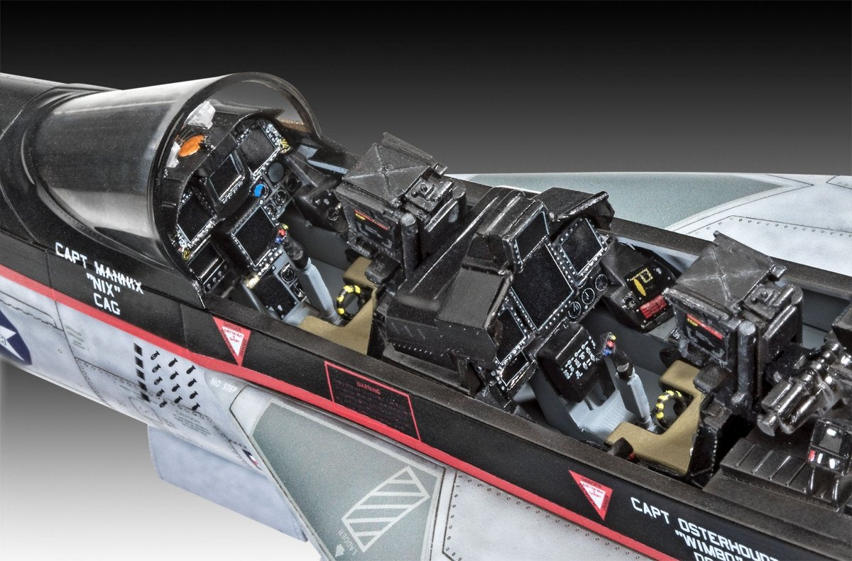 Revell 03847 F/A-18F Super Hornet twinseater 1/32 – image 5