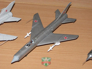 Modelsvit 72029 I-75 Advanced soviet interceptor prototype 1/72 – immagine 2