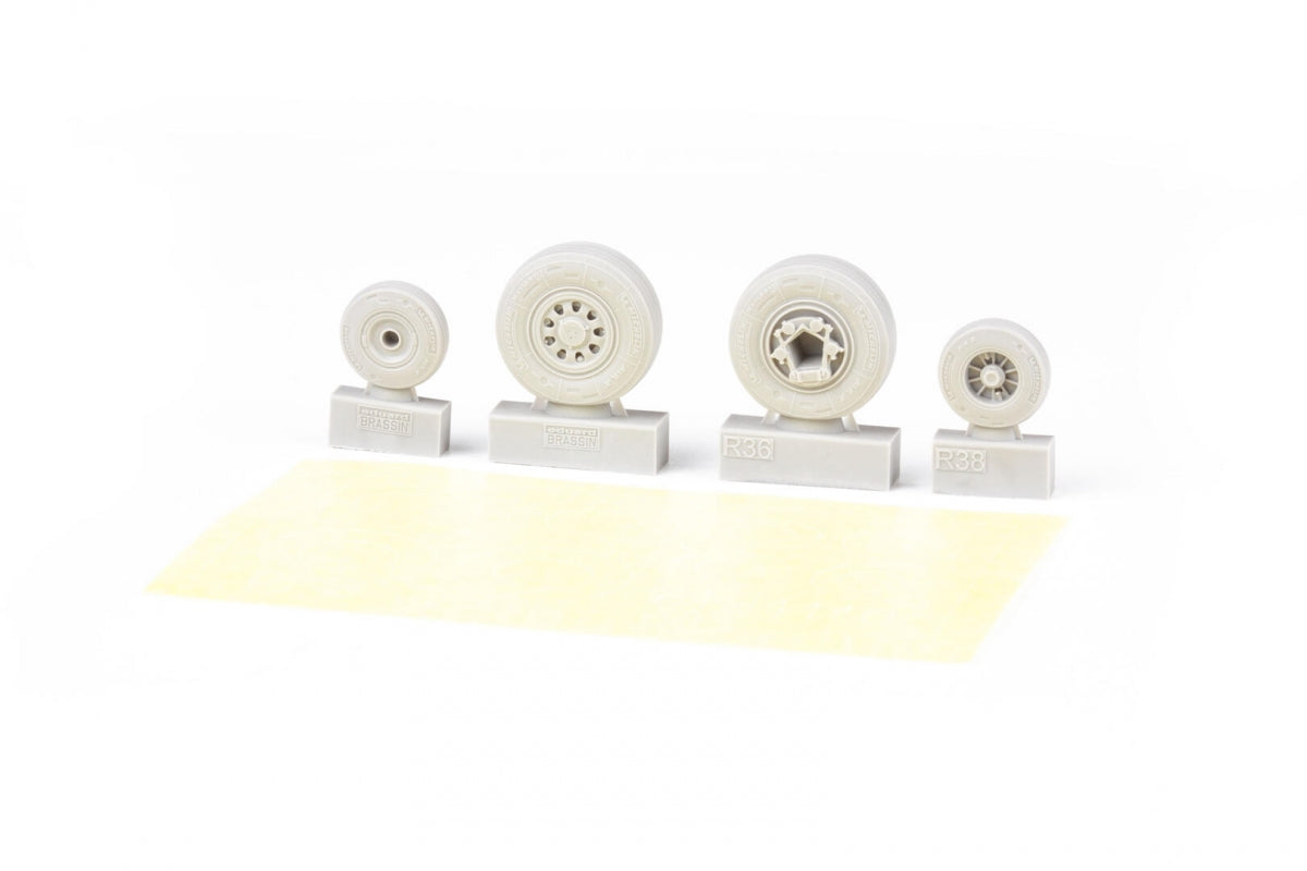Eduard 6481110 F-35C wheels TAMIYA 1/48 – immagine 4