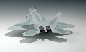 Hobby Boss 80210 F-22A Raptor 1/72 – image 2