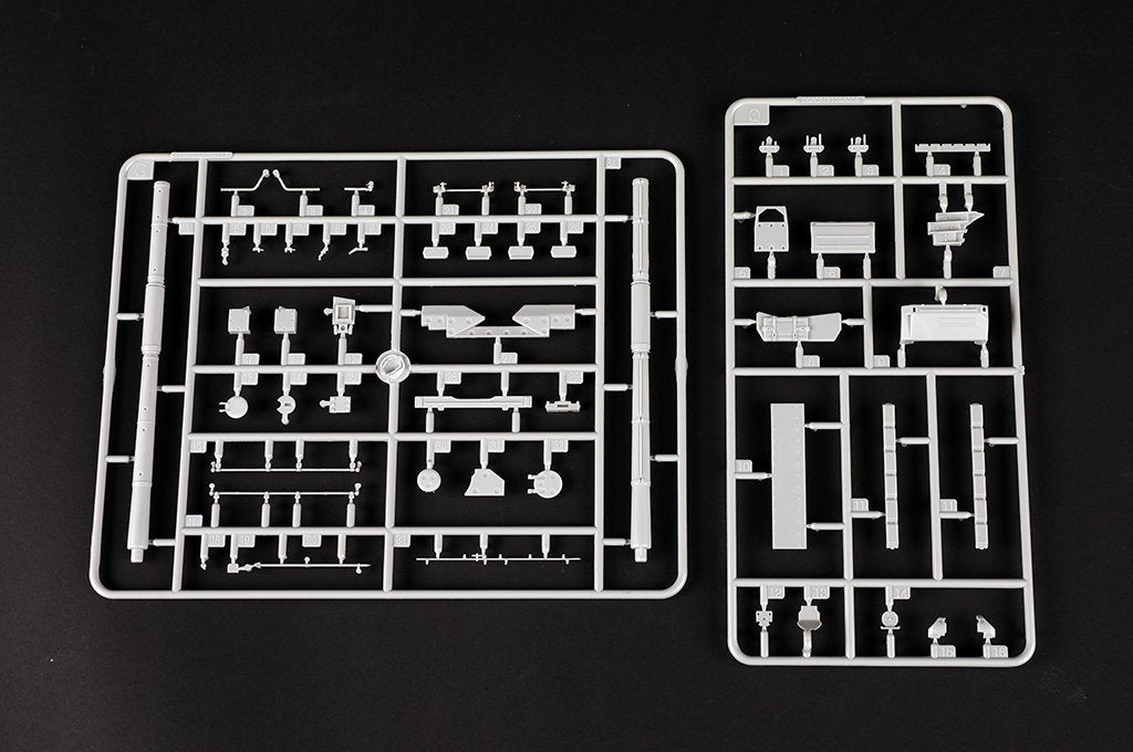 Trumpeter 09602 Char soviétique T-72 Ural avec blindage réactif Kontakt-1, échelle 1/35 – image 11