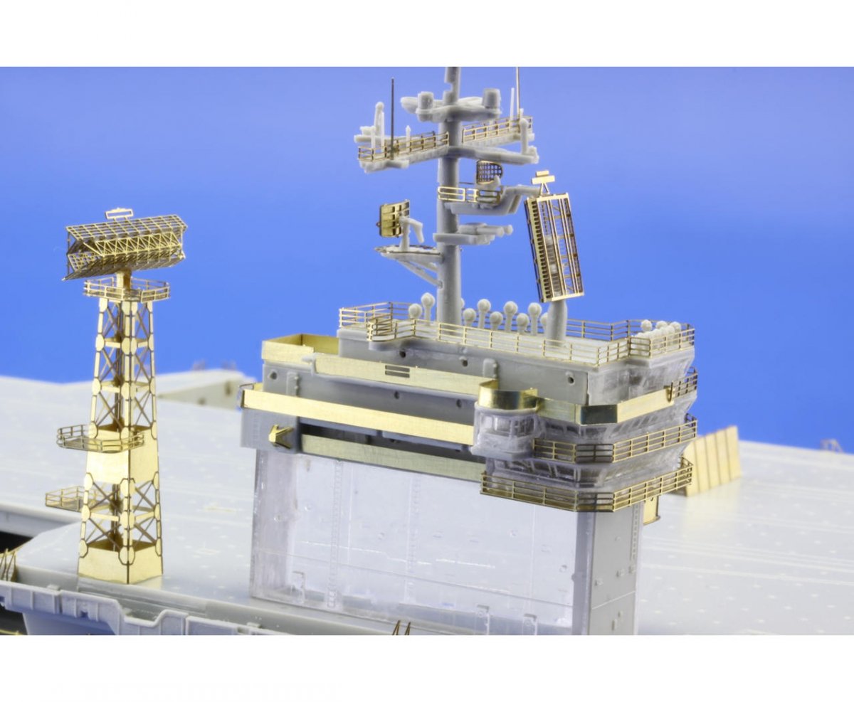 Eduard 17029 USS Nimitz CVN-68 TRUMPETER 1/700 – Bild 9
