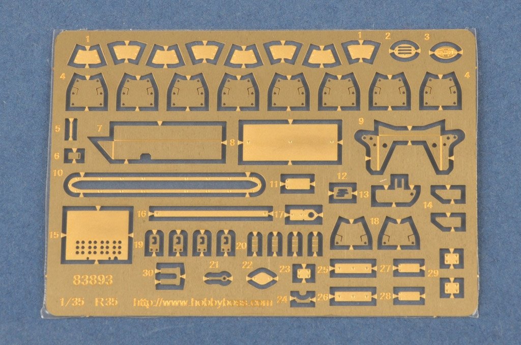 Hobby Boss 83895 German 3.7cm Pak 35/36 auf Pz.Kpfw 35R(f) 1/35 – immagine 4