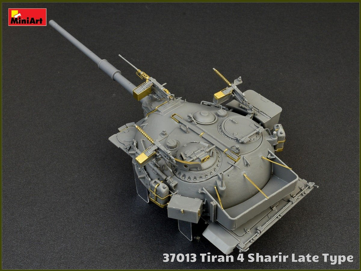 MiniArt 37013 Tiran 4 Sharir late type w/interior 1/35 – image 4