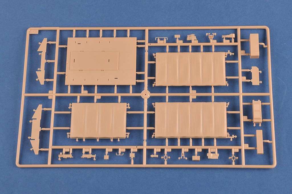 Hobby Boss 85525 M1070 Gun Truck 1/35 – Bild 12