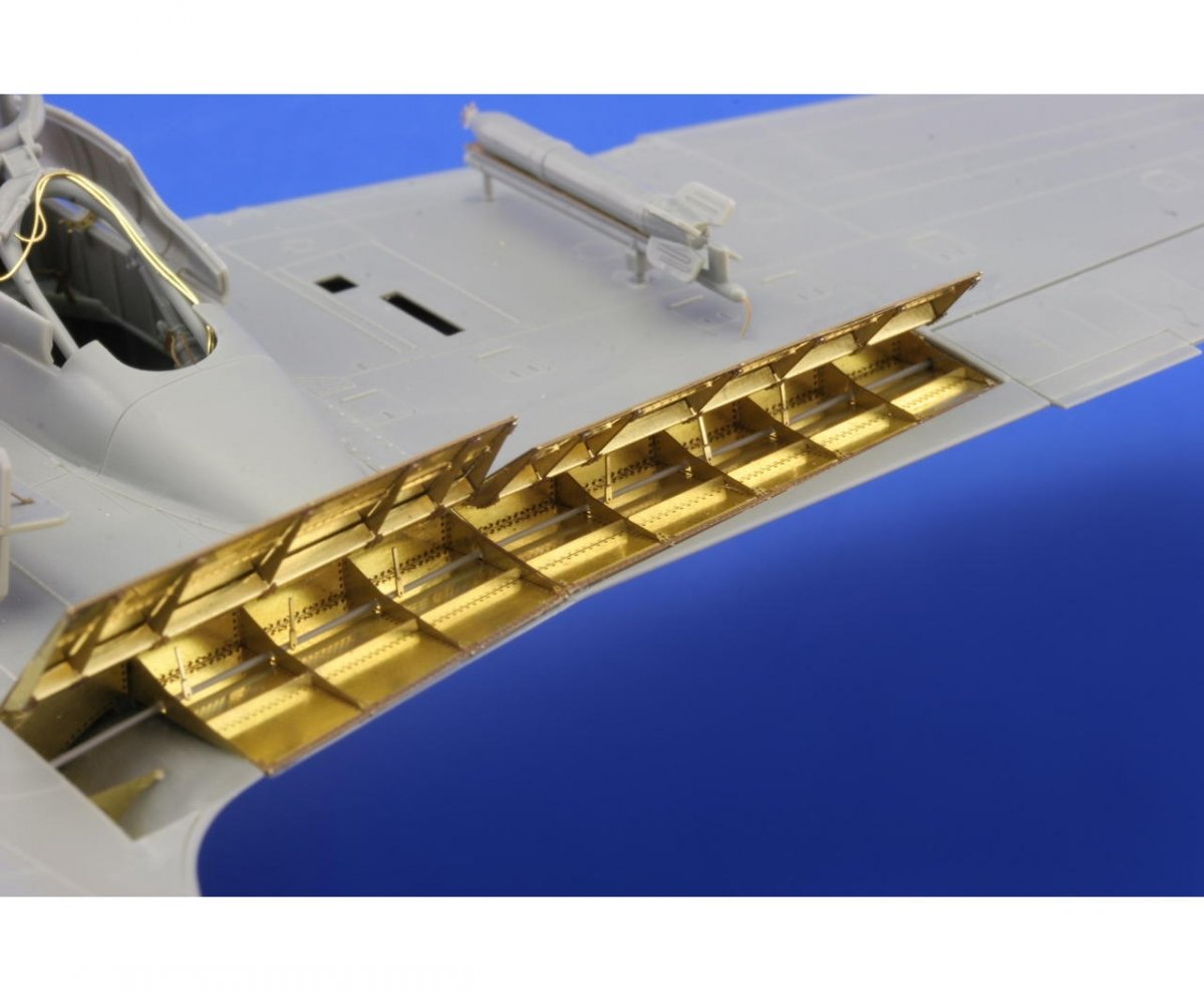 Eduard 48739 Il-2m3 landing flaps 1/48 Tamiya – Bild 3