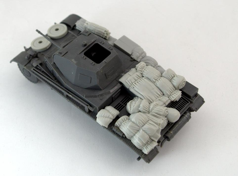 Ensemble de rangement Panzer Art RE35-484 pour Pz.Kpfw II (premières versions) 1/35 – image 3