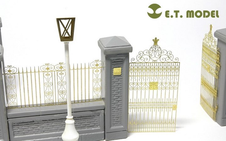 E.T. Model J35-001 Park Gate &amp;amp; Fence FOR MINIART KIT – immagine 5