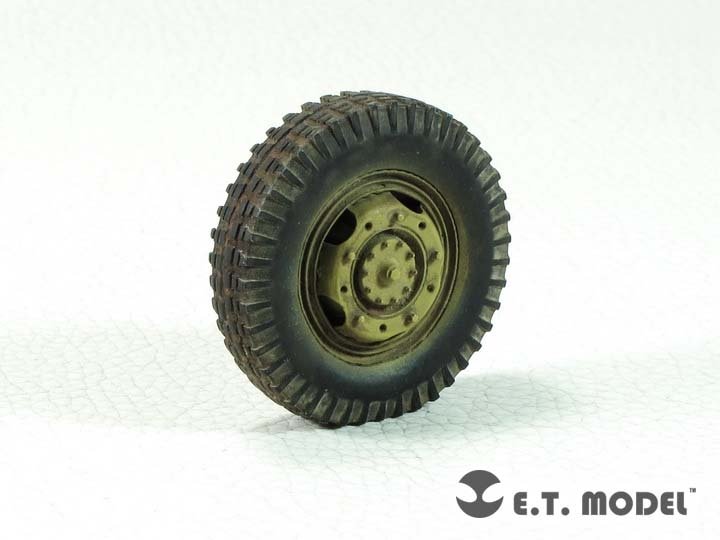 E.T. Model ER35-065 WWII German Sd.Kfz.234 Weighted Road Wheels Type.1 For DRAGON 1/35 – immagine 3