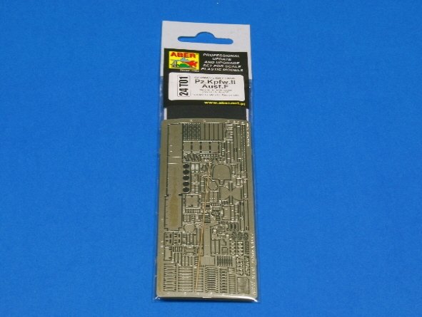 Aber 24T01 German Pz.Kpfw. II, Ausf. F Tank (1/24) – image 3