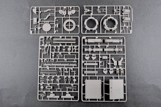 Trumpeter 00920 Char moyen allemand Pzkpfw IV Ausf.H 1/16 – image 9