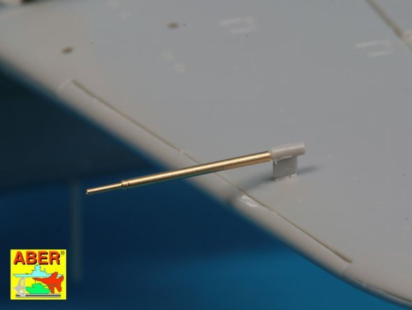 Aber A48114 Armament for Soviet fighter MIG-3 2x7,62ShKAS; 1x12,7mm UBS; pitot tube 1/48 – imagen 5