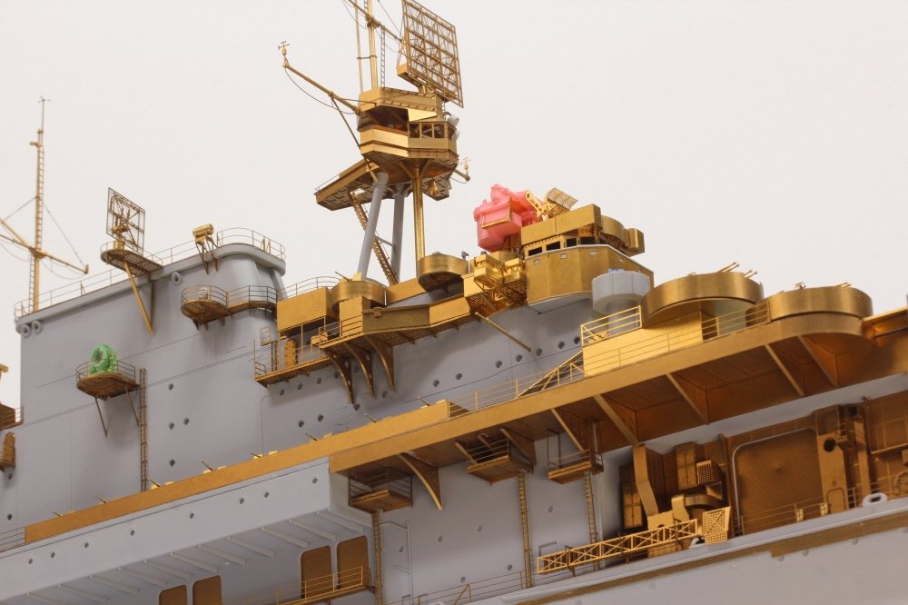 Pontos 27010fn 1/200 USS CV-6 Enterprise 1942 Detail Up Set (Teak Tone wooden deck) 1/200 – Bild 30