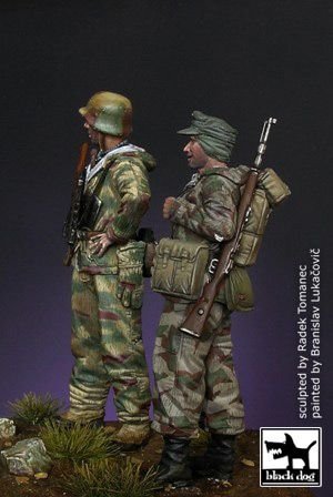 Black Dog F35021 Wehrmacht soldiers 1944 1/35 – image 4