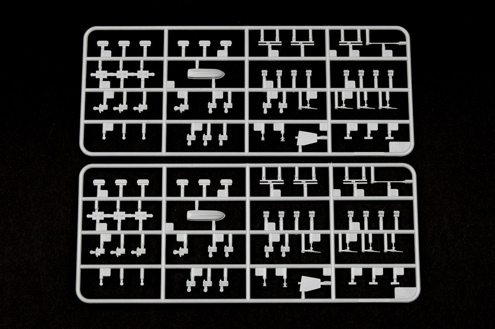 Trumpeter 05785 AOE Fast Combat Support Ship USS Sacramento (AOE-1) 1/700 – zdjęcie 5