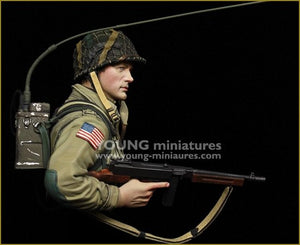 Young Miniatures YM1885 US Airborne Radio Operator CARENTAN 1944 1/10 – immagine 5