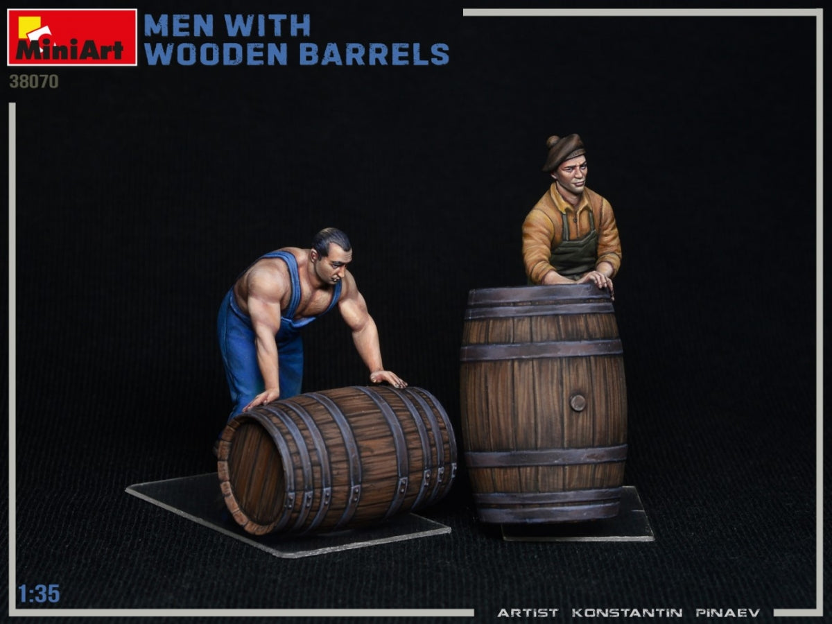 MiniArt 38070 MEN WITH WOODEN BARRELS 1/35 – imagen 3