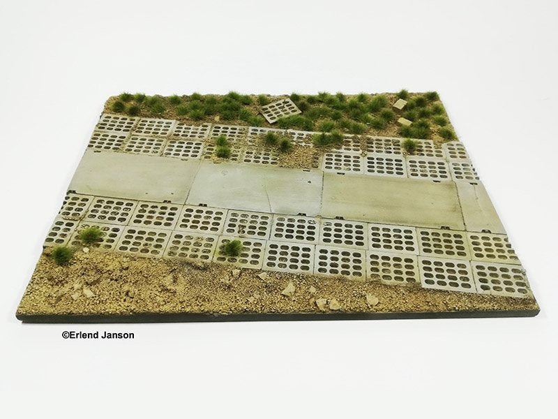 Eureka XXL EDB-3503 Access Road to a Military Training Ground 1/35 – image 9