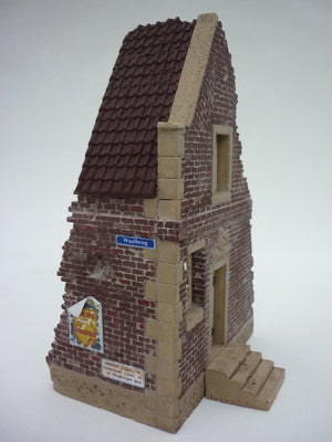 RT-Diorama 35194 House Corner 1/35 – imagen 3