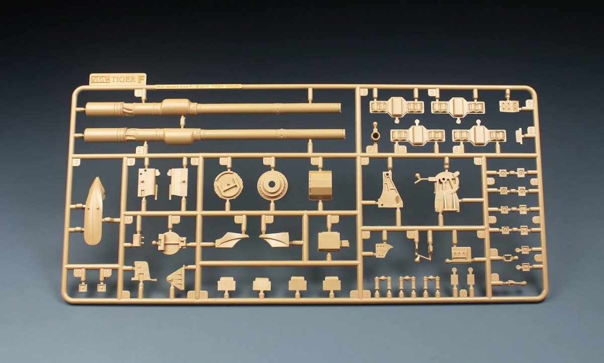 Tiger Model 4628 LEOPARD II REVOLUTION II MBT 1/35 – immagine 15