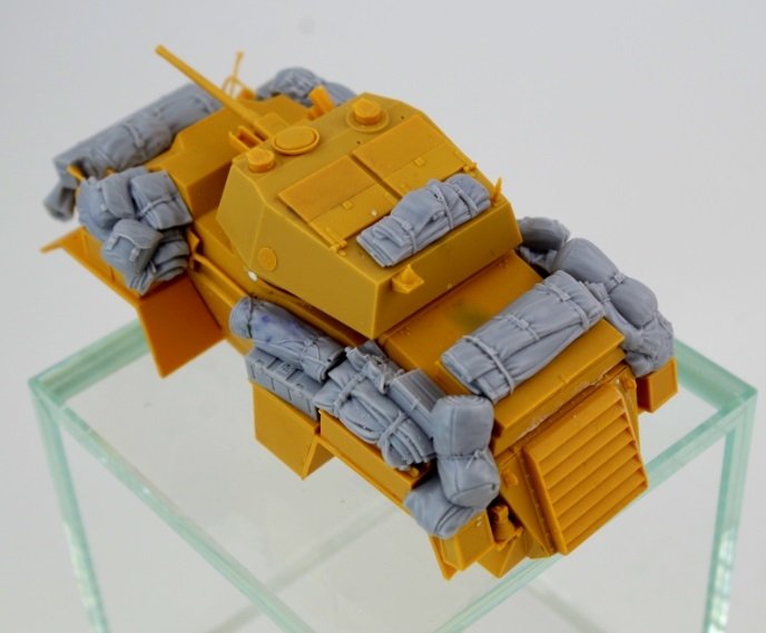 Panzer Art RE35-679 “Humber” MkIV stowage set 1/35 – imagen 5