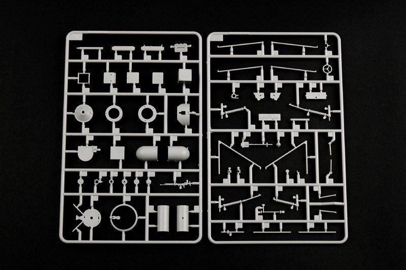 Trumpeter 02321 Soviet NKL-26 Armoured Aerosan 1/35 – Bild 5
