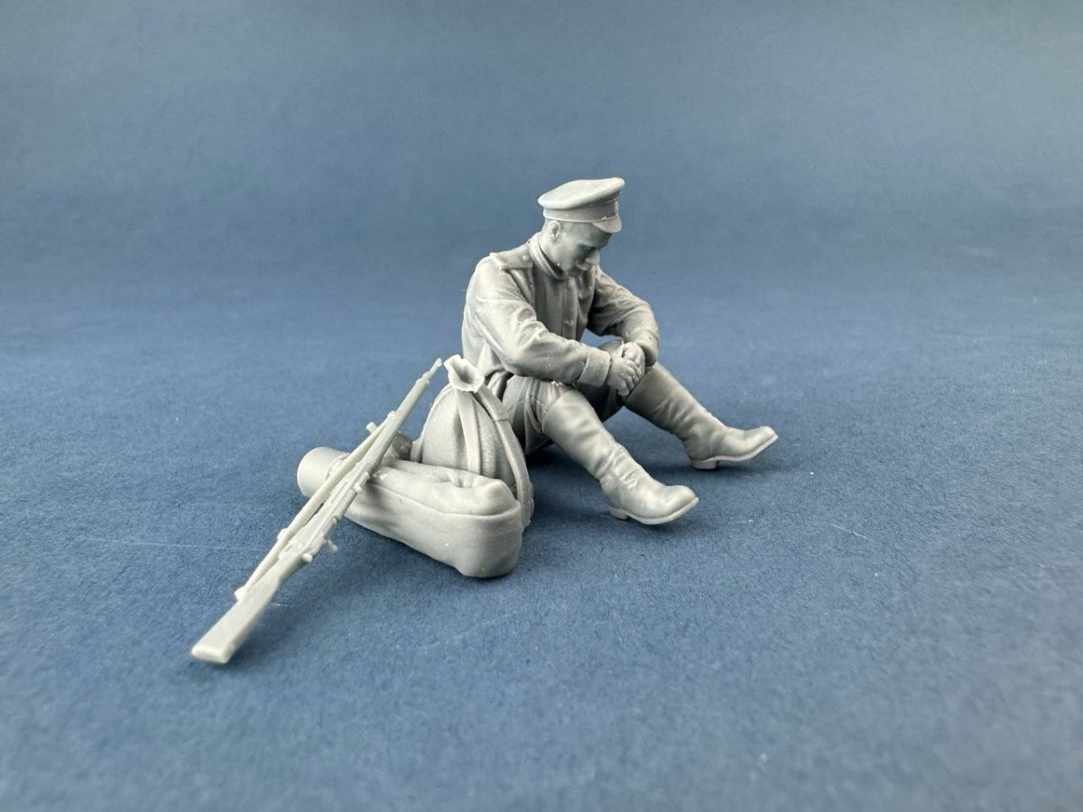 Copper State Models F35-065 Imperial Russian Army Soldier tired 1/35 – image 2