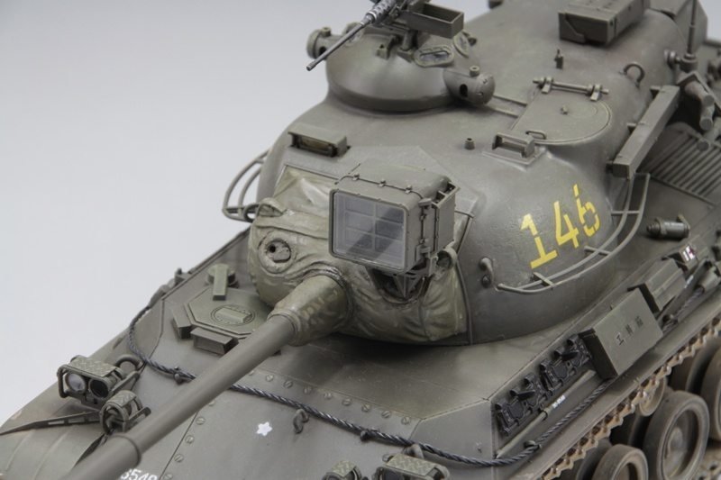 Fine Molds FM46 JGSDF MBT Type 61 Upgraded 1/35 – image 2