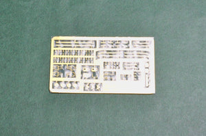 Hobby Boss 82489 EBR-10 French Wheeled Reconnaissance Vehicle 1/35 – Bild 11