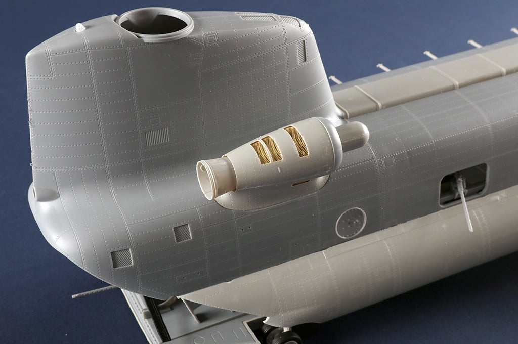 Trumpeter 05113 ACH-47A Armored Chinook 1/35 – Bild 6