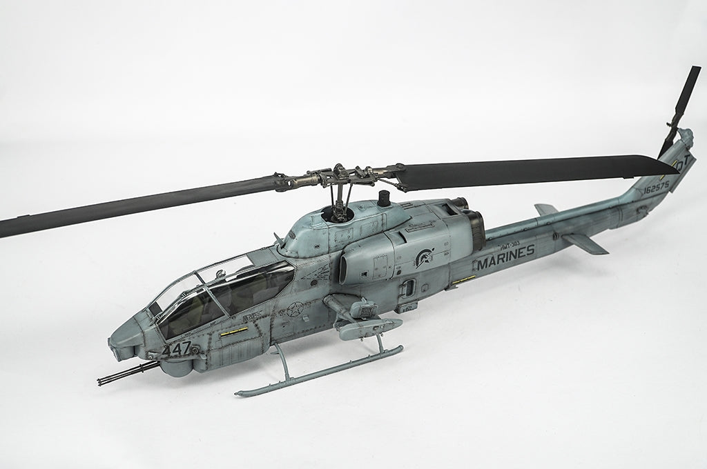 Trumpeter 05116 AH-1W Super Cobra 1/35 – immagine 7