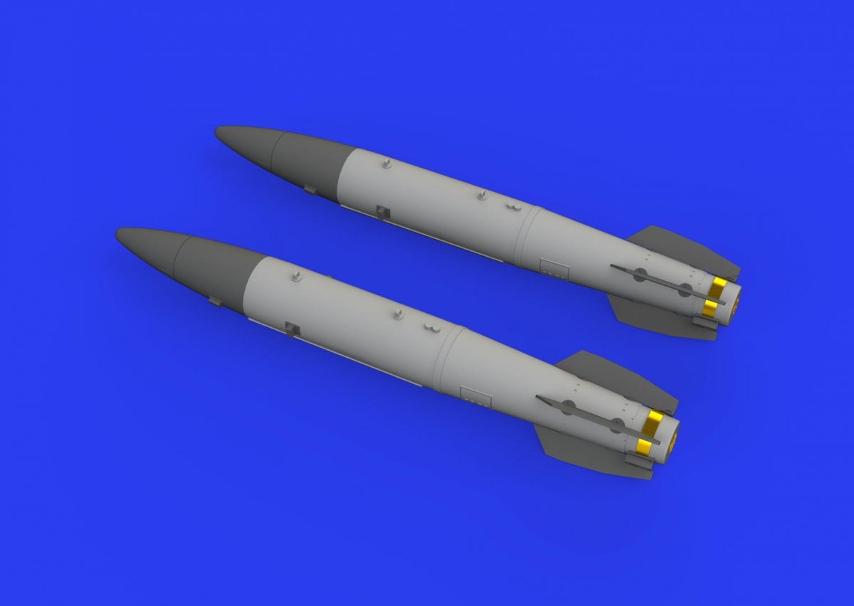 Eduard 648460 B43-1 Nuclear Weapon w/ SC43-3/ -6 tail assembly 1/48 – immagine 2