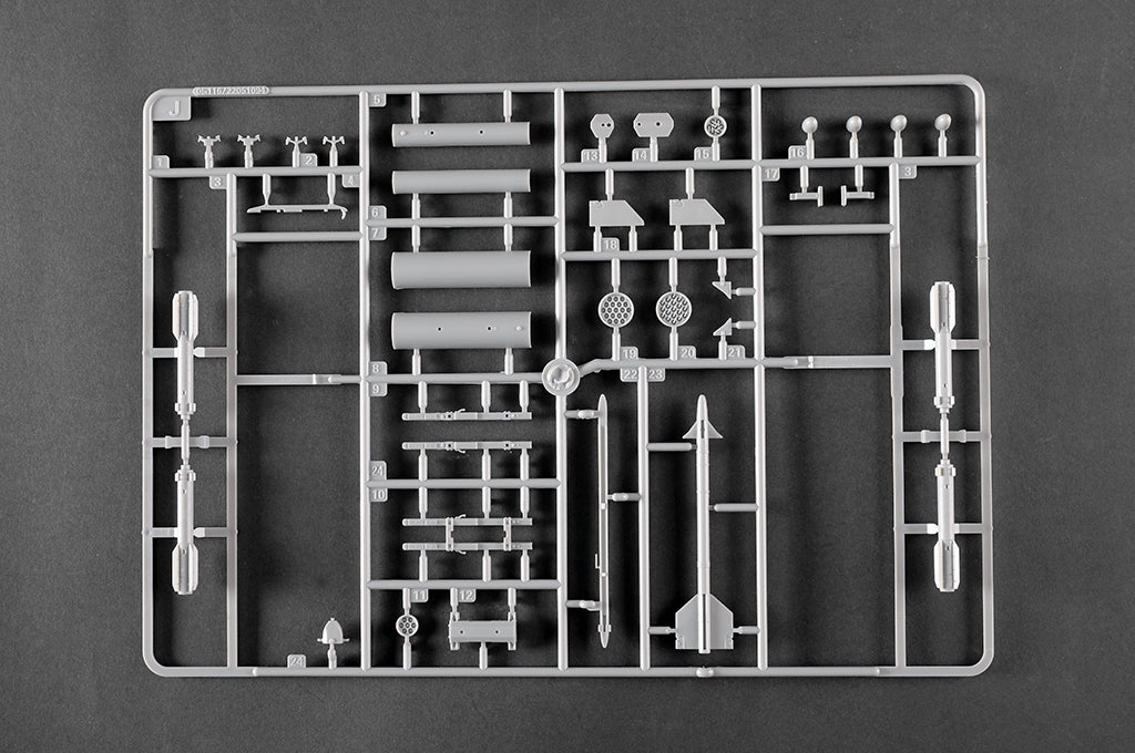 Trumpeter 05117 AH-1W Super Cobra (Turned Exhaust) 1/35