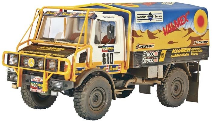 Revell 07450 Mercedes Benz Unimog U1300L Rallye 1/24