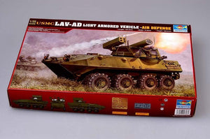 Trumpeter 00393 USMC LAV-AD Véhicule blindé léger - Défense aérienne (1/35) – image 2