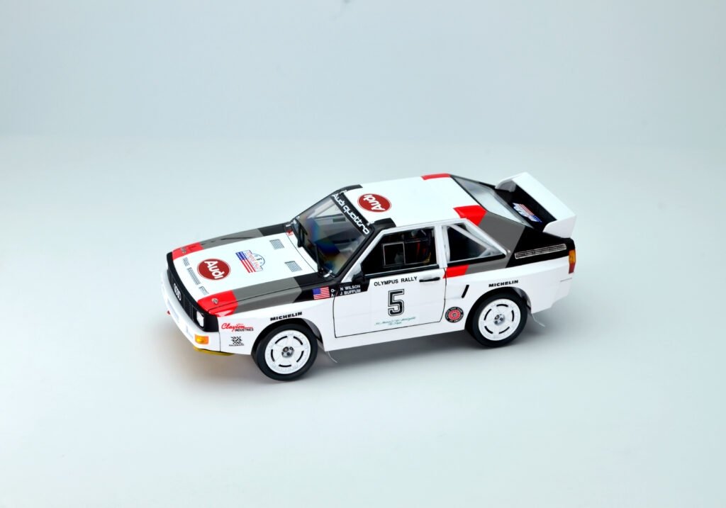 NuNu PN24023 Audi SPORT QUATTRO S1 ’86 US OLYMPUS RALLY 1/24 – Bild 2