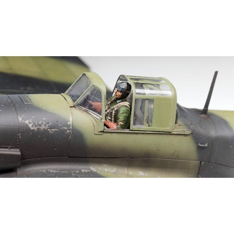 Zvezda 4825 IL-2 Stormovik 1/48 – imagen 4