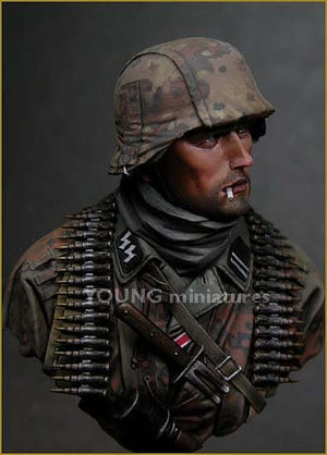 Young Miniatures YM1804 German Waffen SS Ardennes 1944 1/10 – image 5