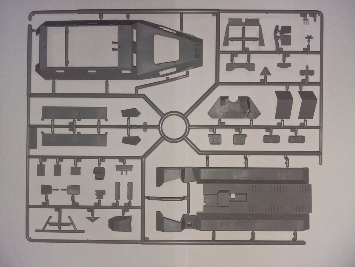 ICM 35103 Sd.Kfz.251/1 Ausf.A with German Infantry 1/35 – immagine 13