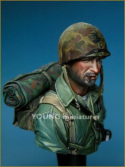 Young Miniatures YM1813 SUSMC IWOJIMA 1945 1/10 – Bild 2