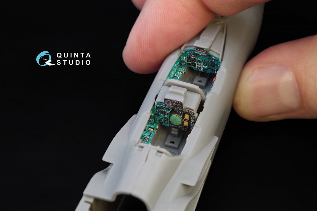 Quinta Studio QD72015 MiG-31DZ 3D-Printed &amp;amp; coloured Interior on decal paper (for Trumpeter kit) 1/72 – immagine 6