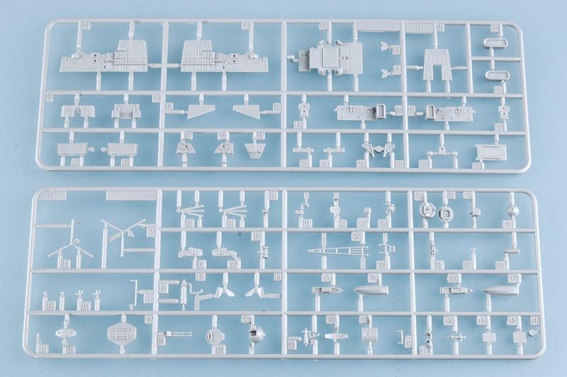 Trumpeter 05723 Ukraine Navy Slava Class Cruiser Vilna Ukraina 1/700 – Bild 7