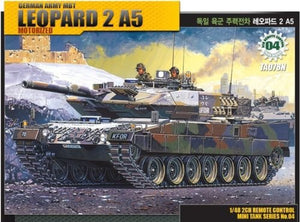 Maquette Academy 13310 Leopard avec moteur 1/48