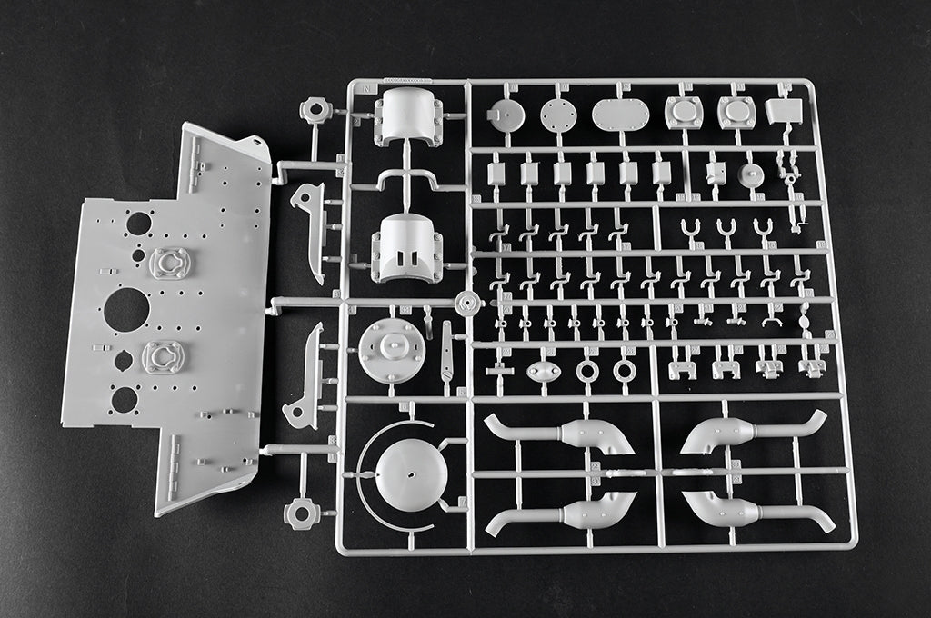 Trumpeter 00948 German Tiger II Heavy Tank - Porsche Turret Early Production 1/16 – Bild 52