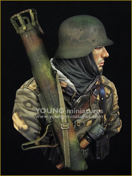 Young Miniatures YM1865 German Waffen SS with Panzerschreck 1/10 – imagen 7