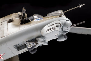 Zvezda 4823 Mi-24V/VP Soviet Attack Helicopter 1/48 – zdjęcie 7