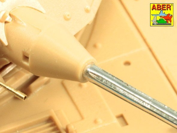Aber 35L-292 Zestaw luf: 25mm M242 Bushmaster późny żłobiony i 7,62mm M240 do M2A3 Bradley lub LAV 25 1/35 – imagen 8