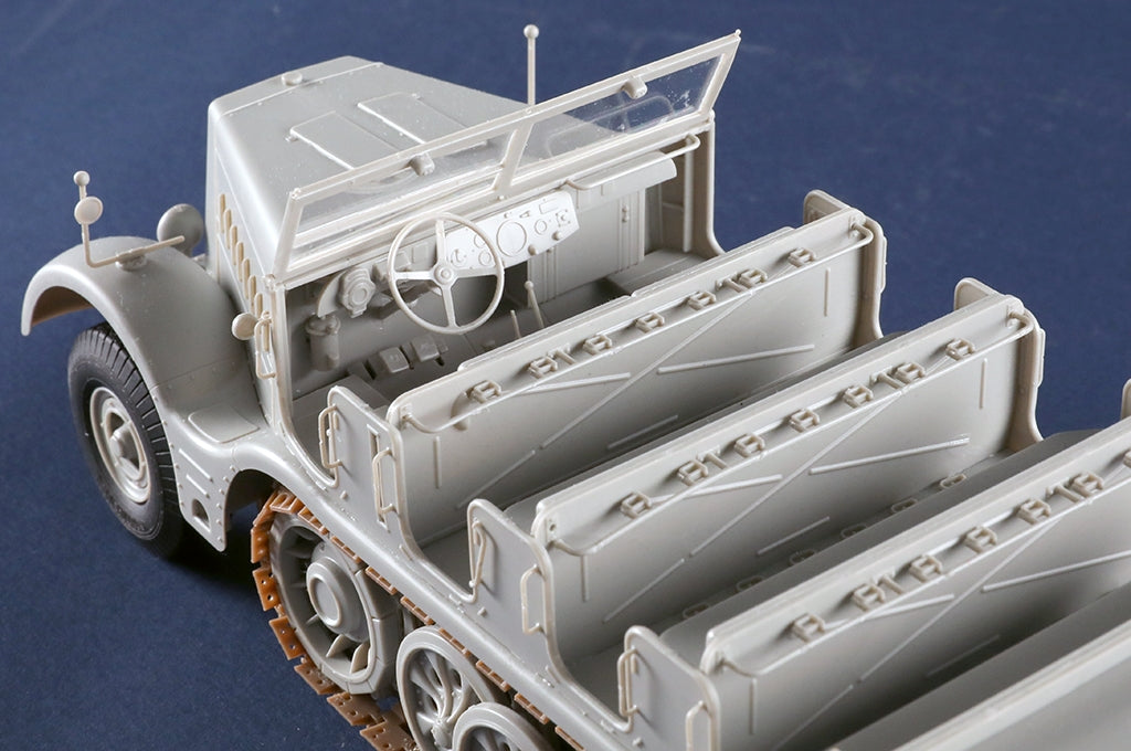 Trumpeter 09575 Schwerer Zugkraftwagen 18 t Sd.Kfz.9 Artillery Version 1/35 – Bild 8